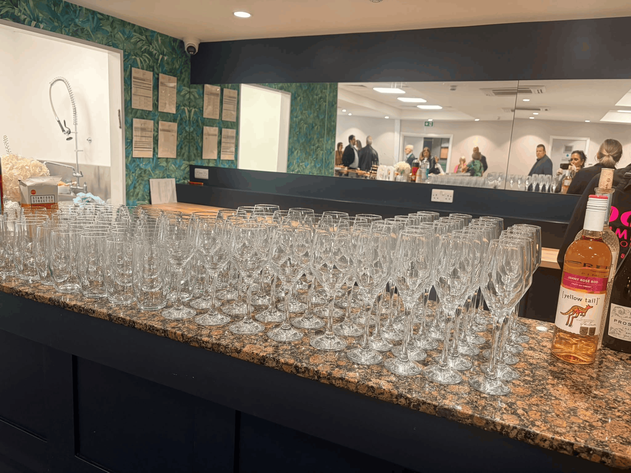 The Lounge, image 10 of 11